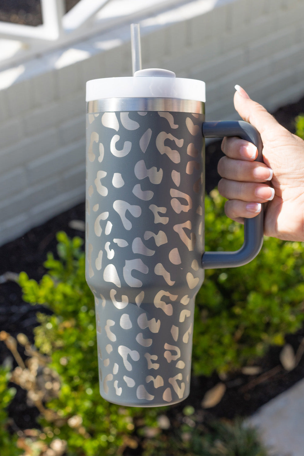 White 40oz Stainless Steel Portable Leopard Tumbler Mug With Handle