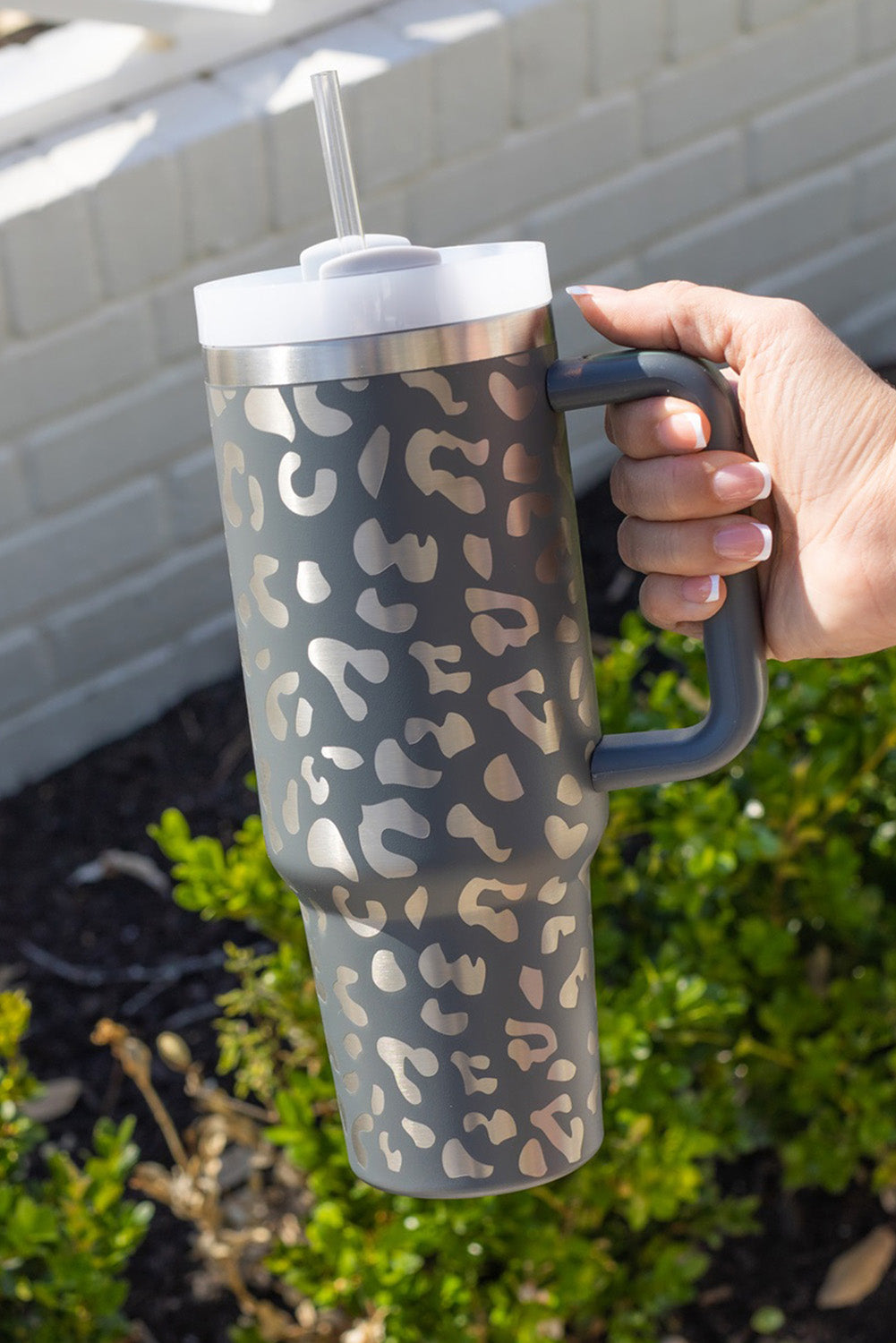 White 40oz Stainless Steel Portable Leopard Tumbler Mug With Handle