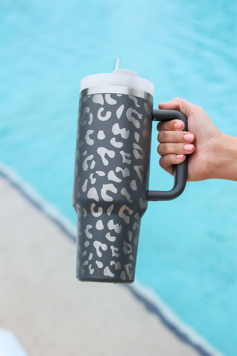 White 40oz Stainless Steel Portable Leopard Tumbler Mug With Handle